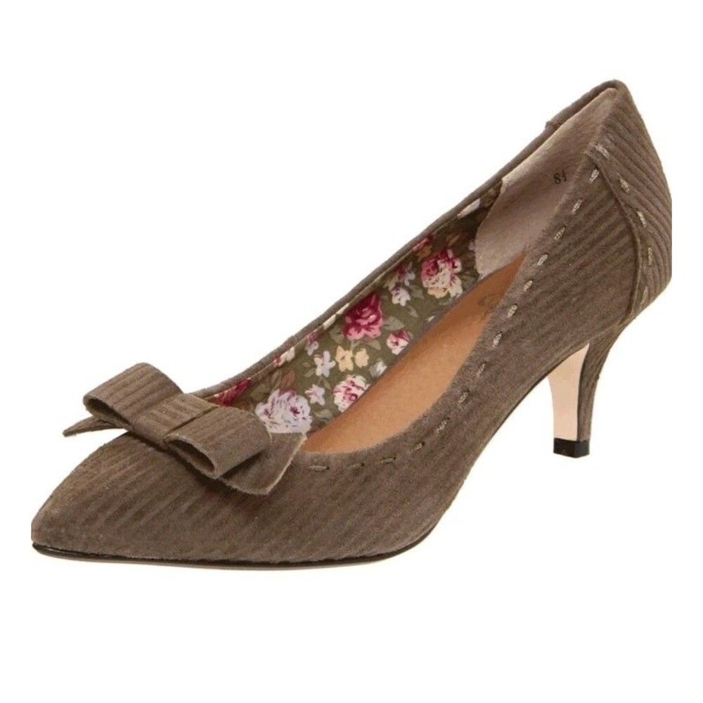Seychelles Apostrophe Ribbed Suede Pump Biege Low Heel Pointed-toe Bow Sz 7.5